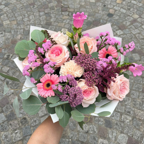 BOUQUETS